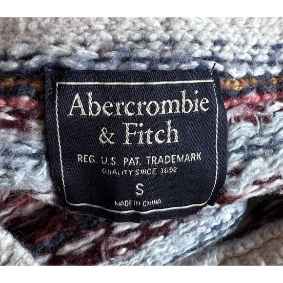 Abercrombie and Fitch AF Women's Off-Shoulder Knit Pullover Sweater Sweatshirt S - Picture 6 of 7